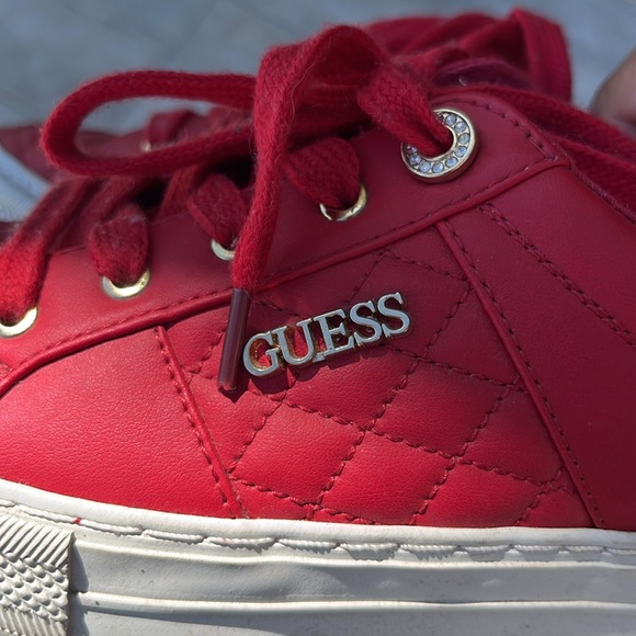 Guess sneakers in Red size 8 women’s - Picture 6 of 6